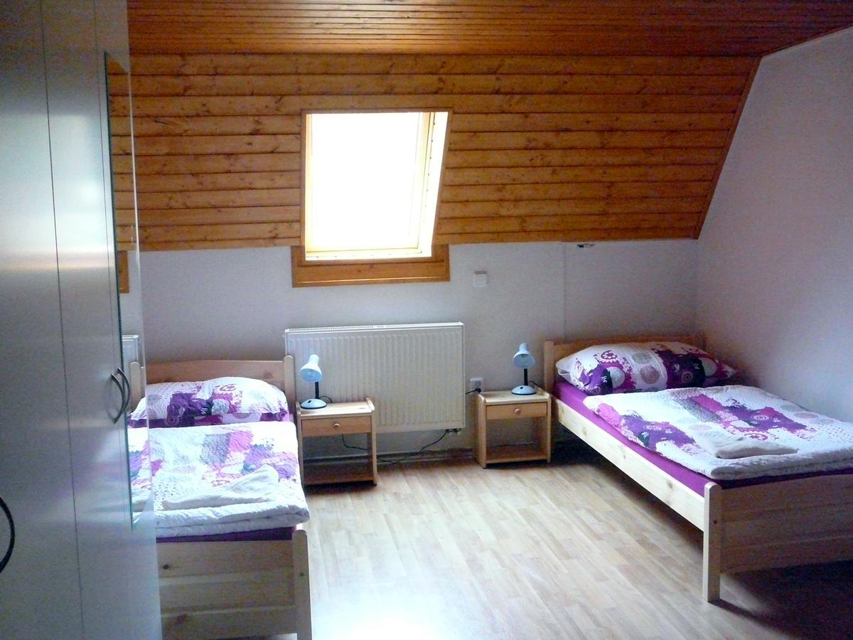 Ubytovani Nad Bisonem Hlinsko Exterior foto